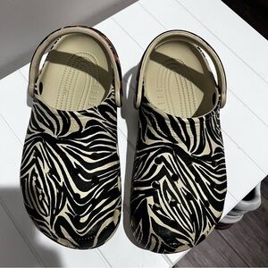 Crocs Classic Animal Remix Clogs M 7 W 9